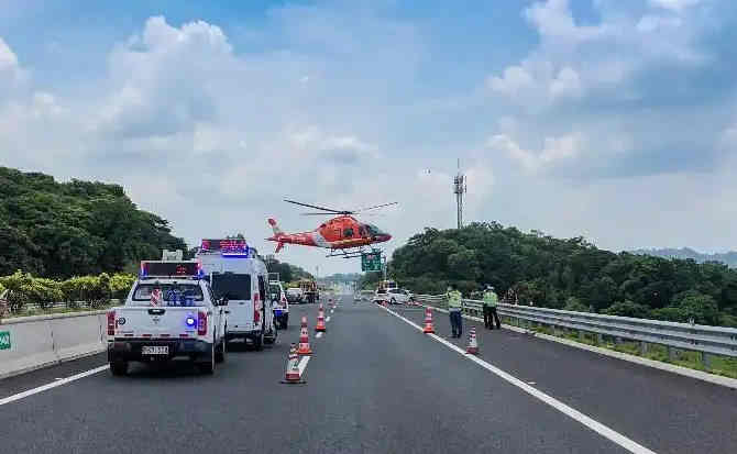 回民区高速公路汽车救援案例